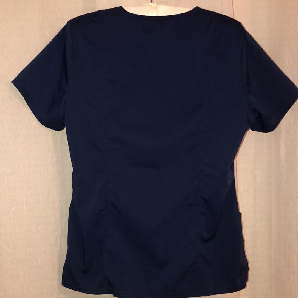 Cherokee M Stretch Navy Scrub Top - Picture 2 of 9